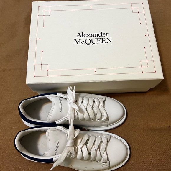 Alexander McQeen Sneaker - Picture 6 of 6